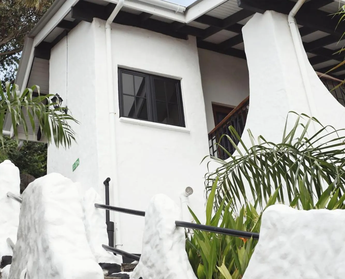 The Salty Palms Apartment Beau Vallon