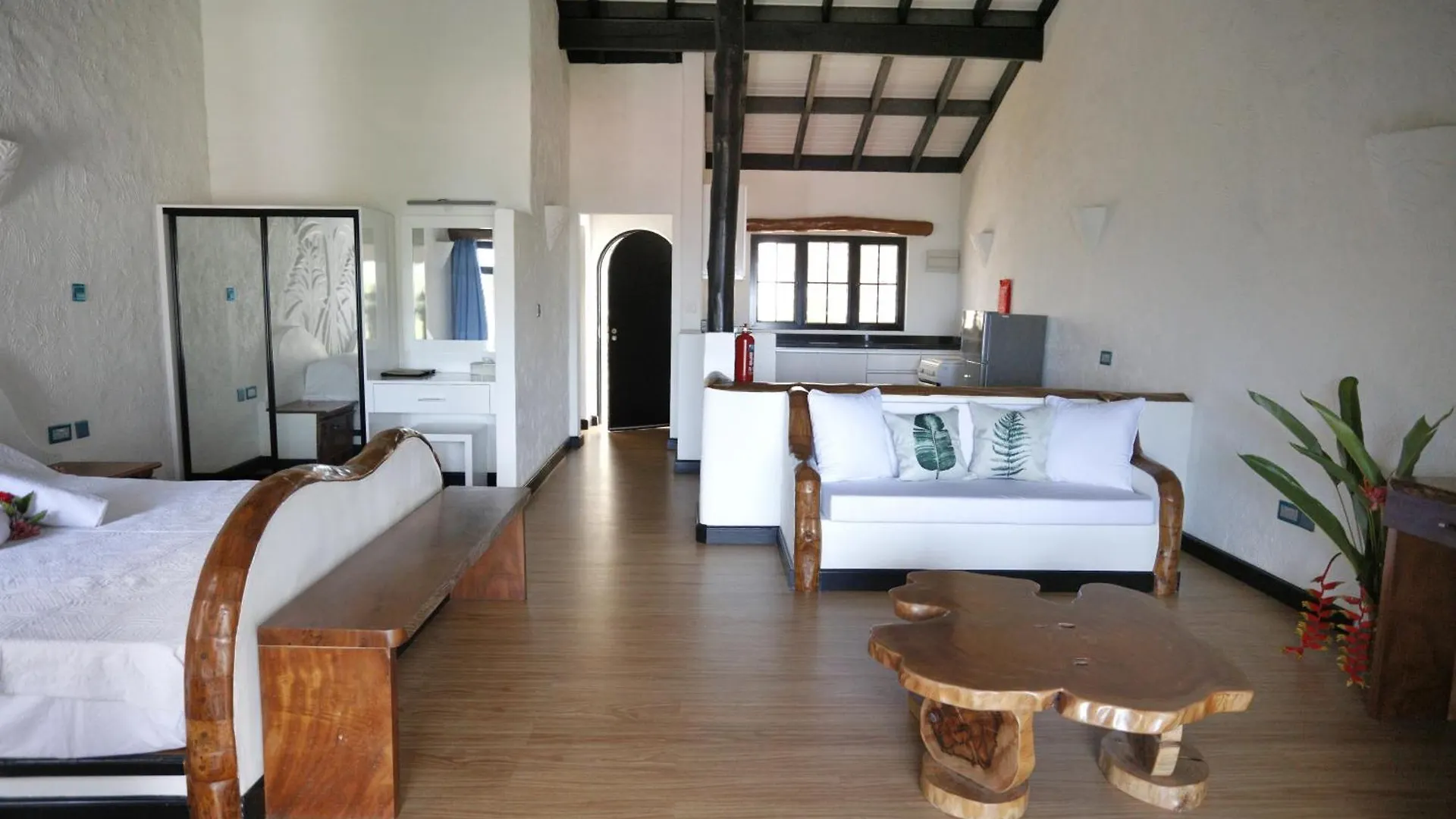 The Salty Palms Apartment Beau Vallon  0*, Beau Vallon (Mahe)