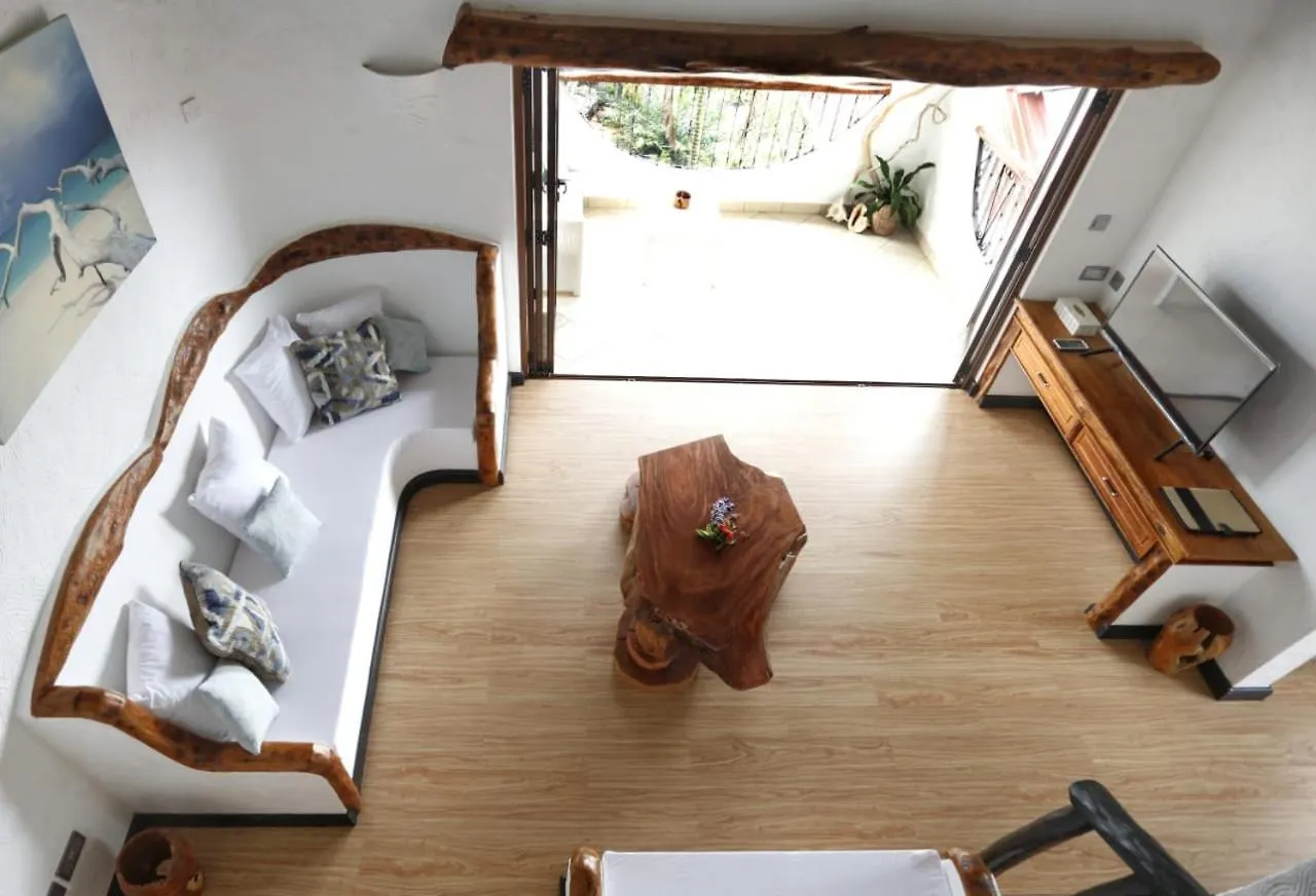 The Salty Palms Apartment Beau Vallon
