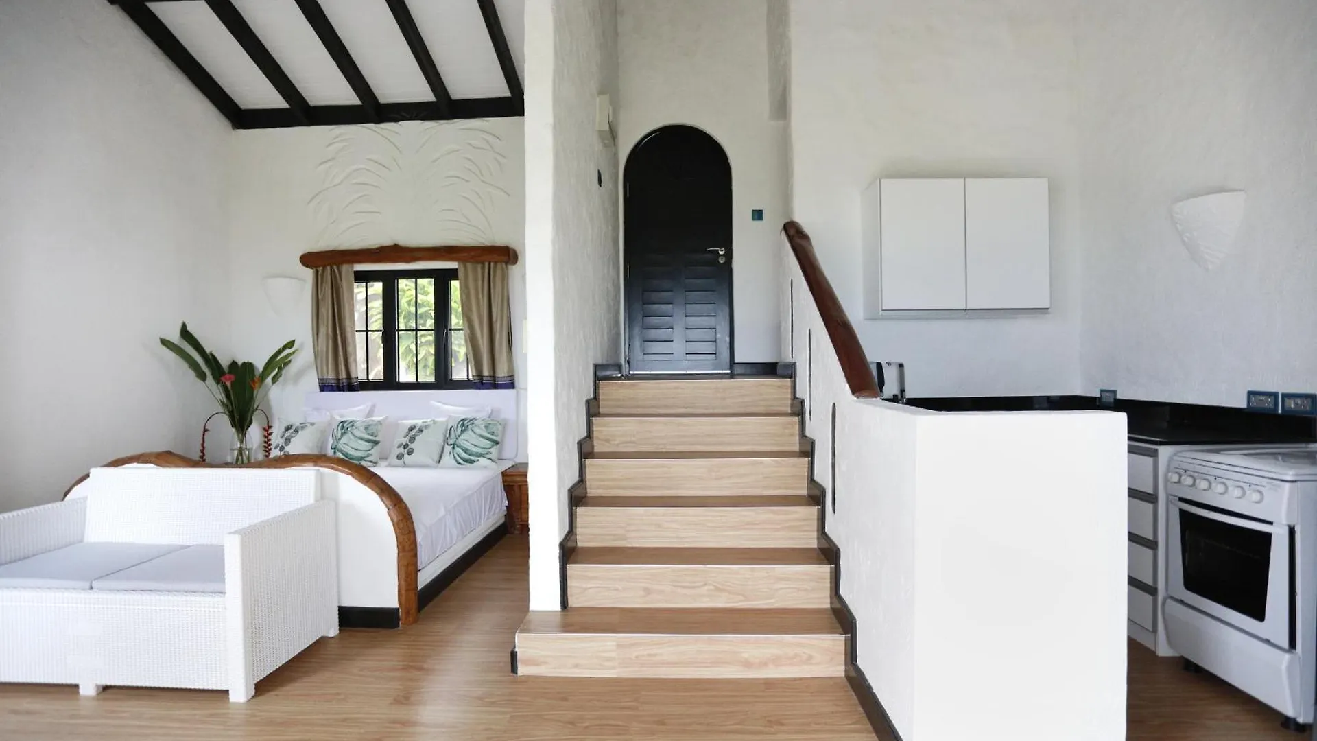 The Salty Palms Apartment Beau Vallon  0*, Beau Vallon (Mahe) Seychelles