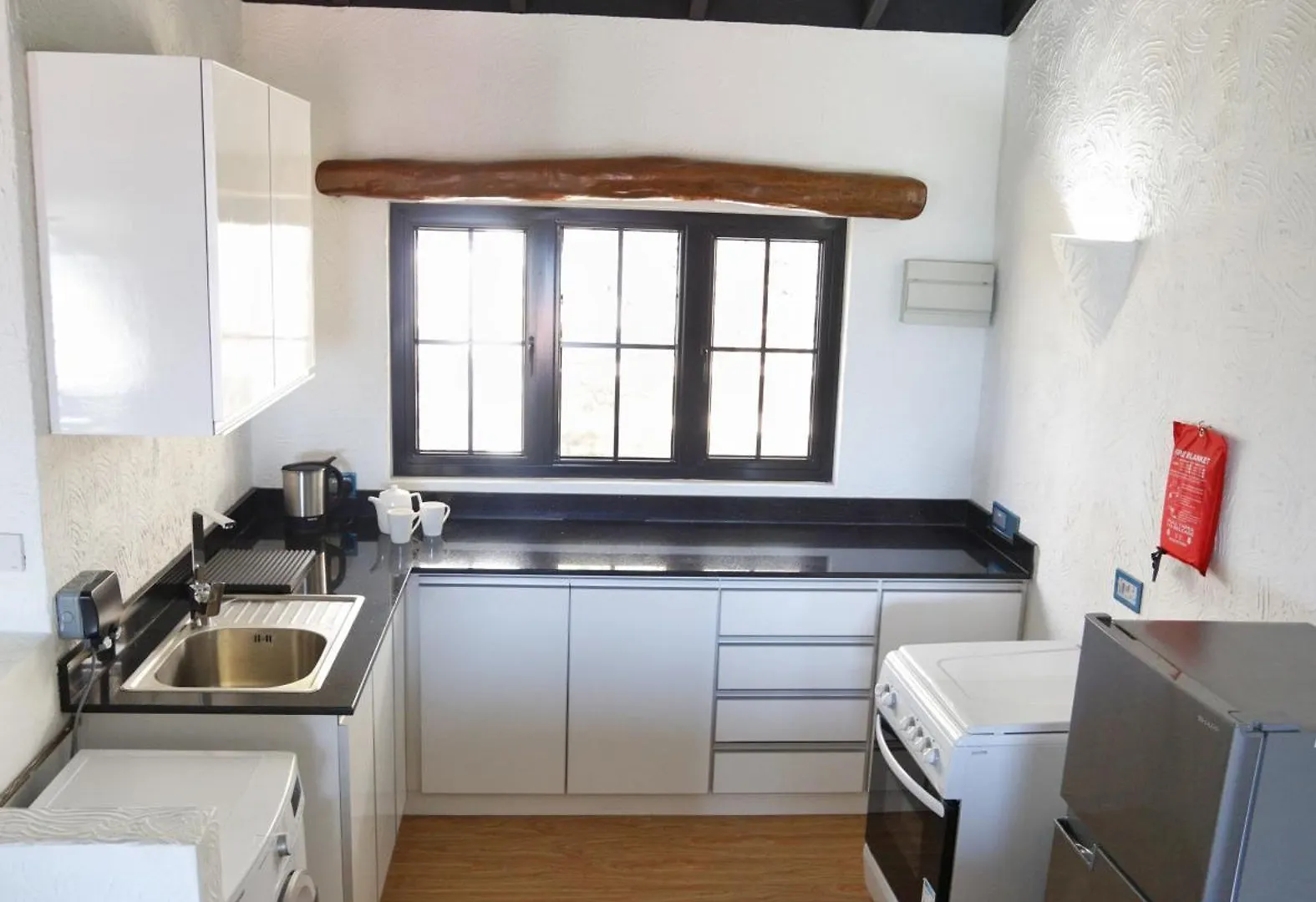 The Salty Palms Apartment Beau Vallon  0*, Beau Vallon (Mahe) Seychelles