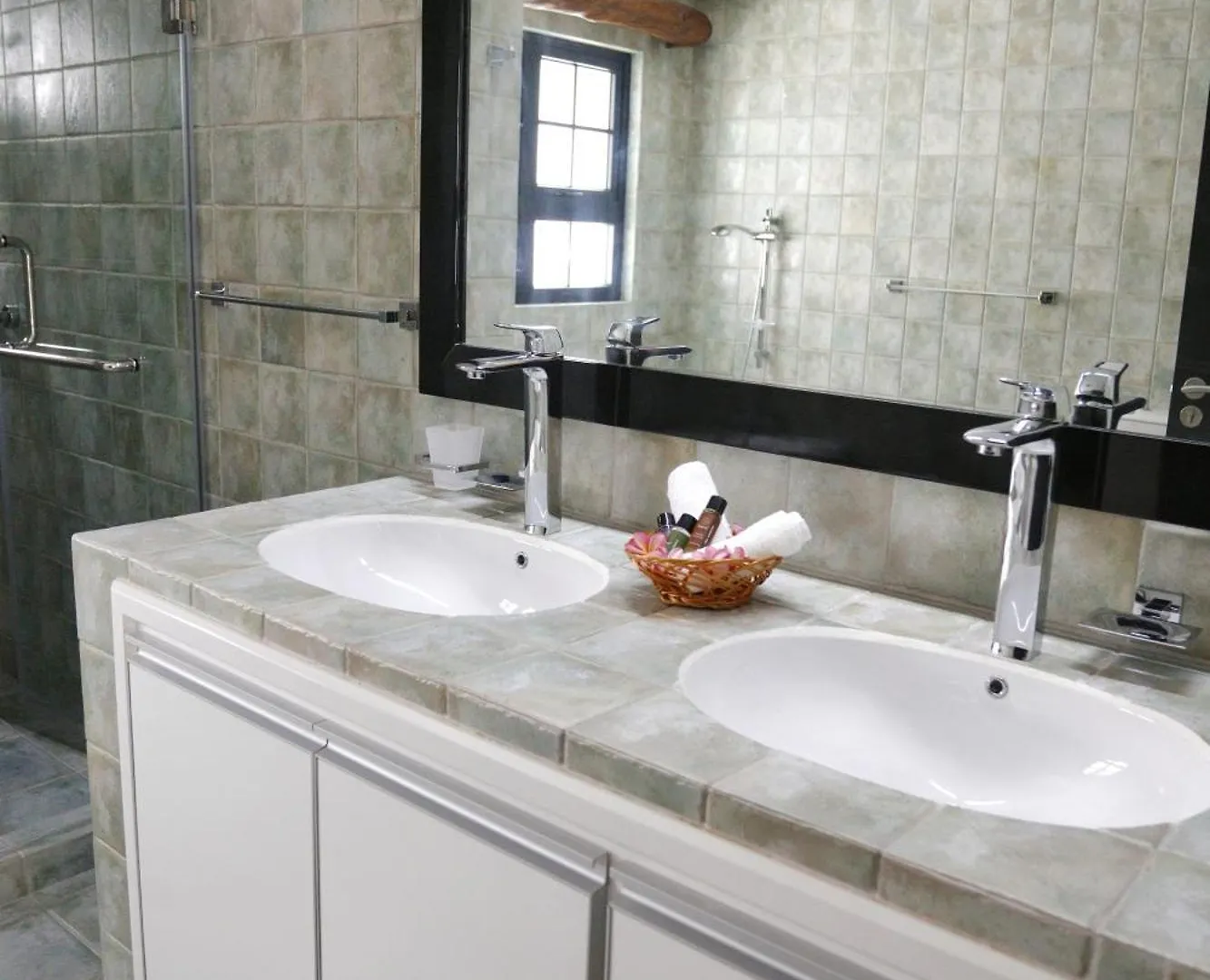 The Salty Palms Apartment Beau Vallon  Seychelles